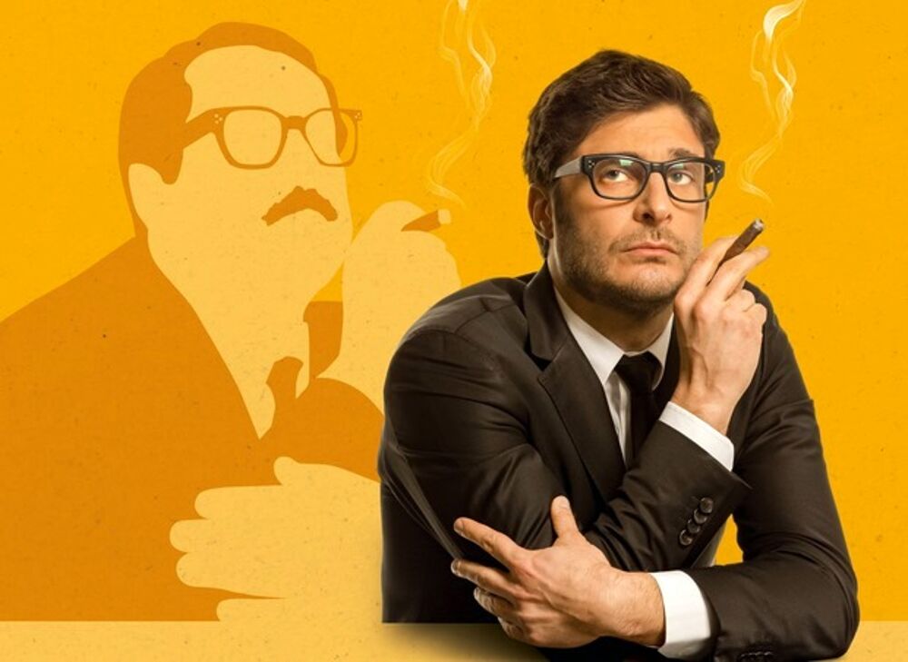 Lino Guanciale nel suo nuovo spettacolo Non svegliate lo psettatore