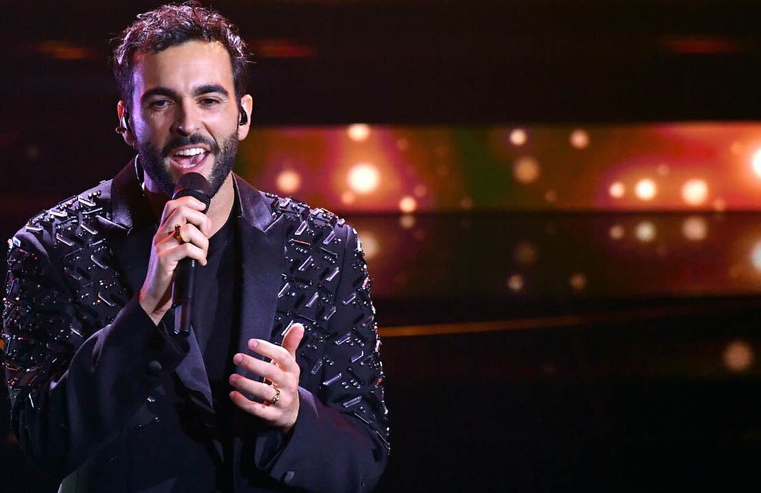 Mengoni live 2022