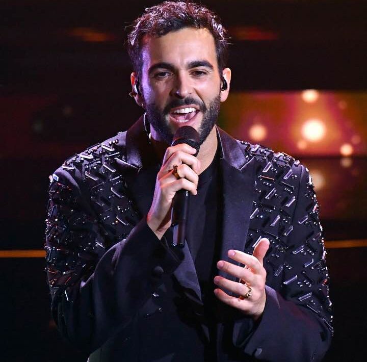 Mengoni live 2022