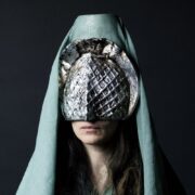 Medea, Una Strega