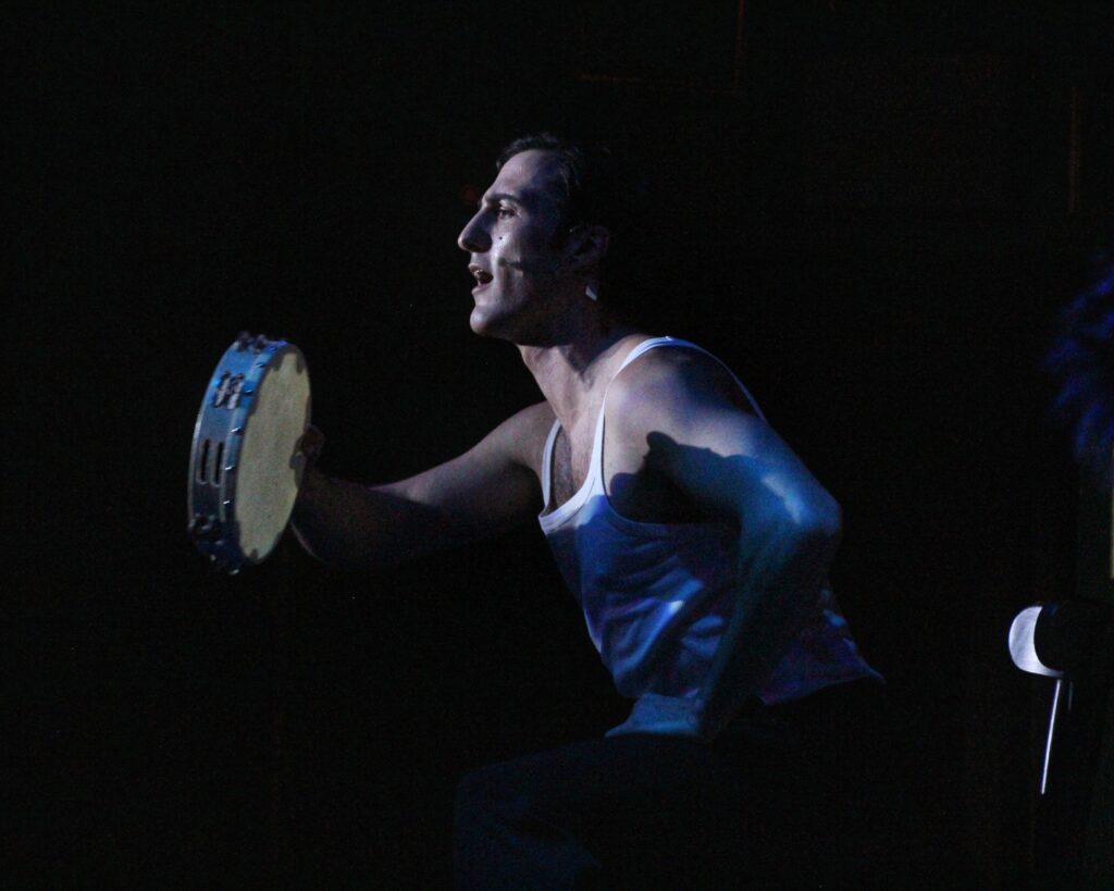 Gabrio Gentilini in THE FABULOUS VEGAS SHOW